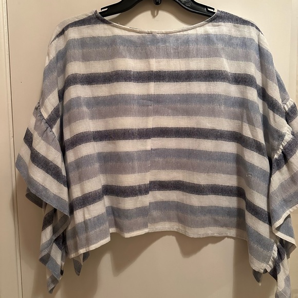 blue and white striped flowy top - Picture 2 of 6